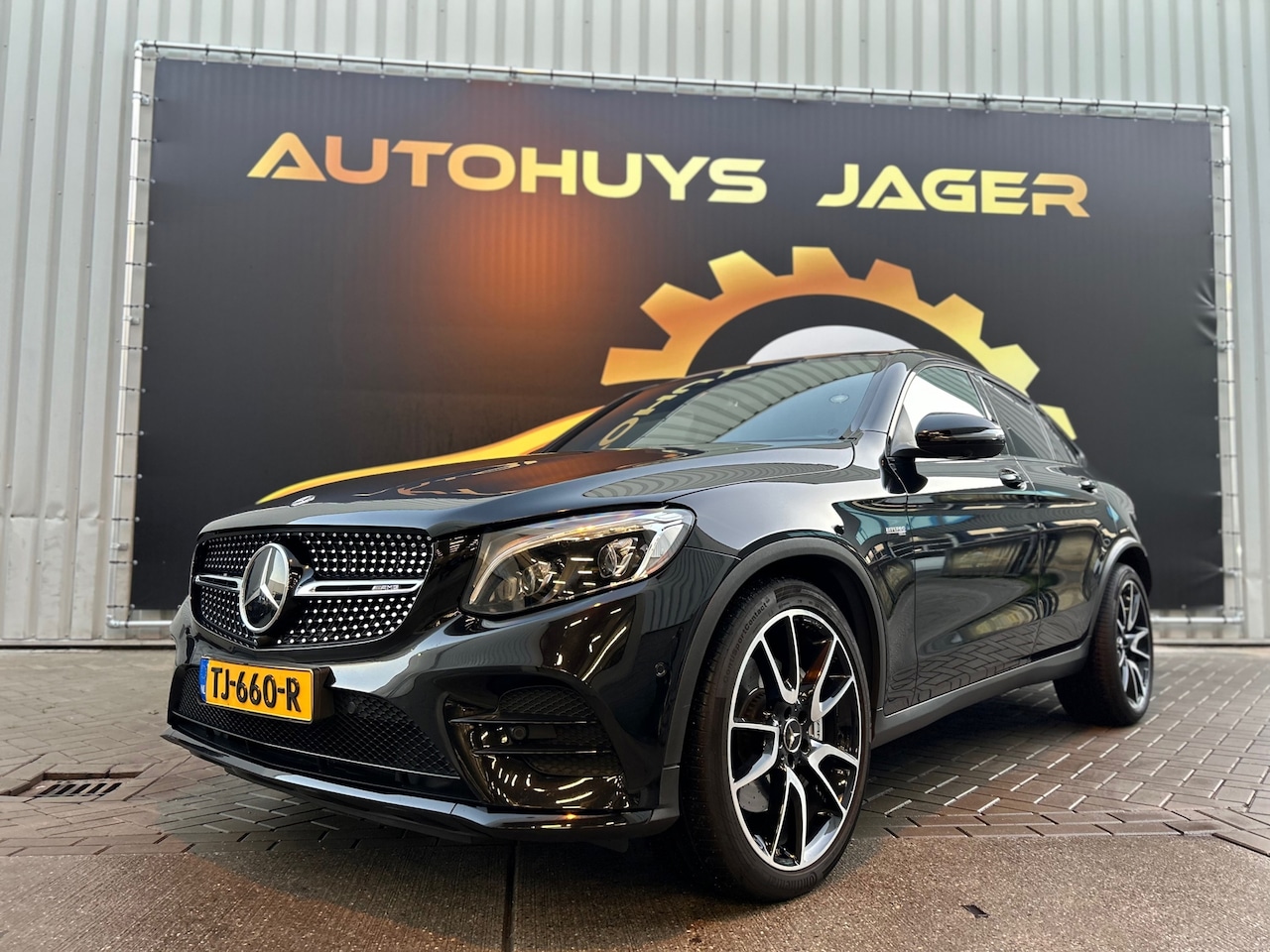 Mercedes-Benz GLC-klasse Coupé - AMG 43 4MATIC AMG/360-Camera/Luchtvering/stoelventilatie/Schuifdak - AutoWereld.nl