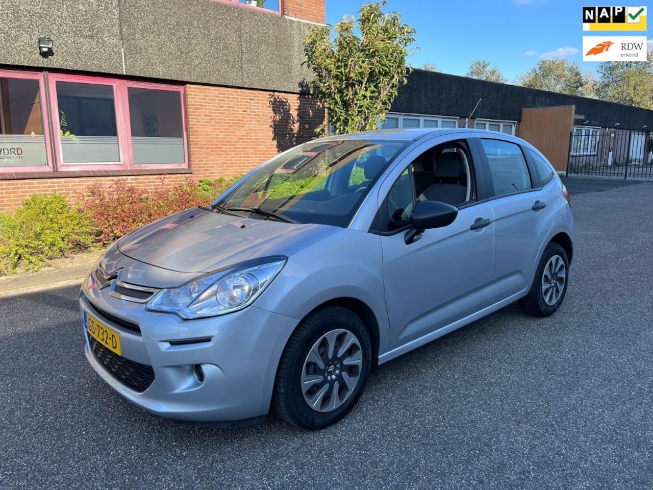 Citroën C3 - 1.0 PureTech Attraction Airco Boekjes N.A.P - AutoWereld.nl