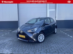 Toyota Aygo - 1.0 VVT-i x-play Automaat, Apple/Android navigatie, org NL en 1e eigenaar