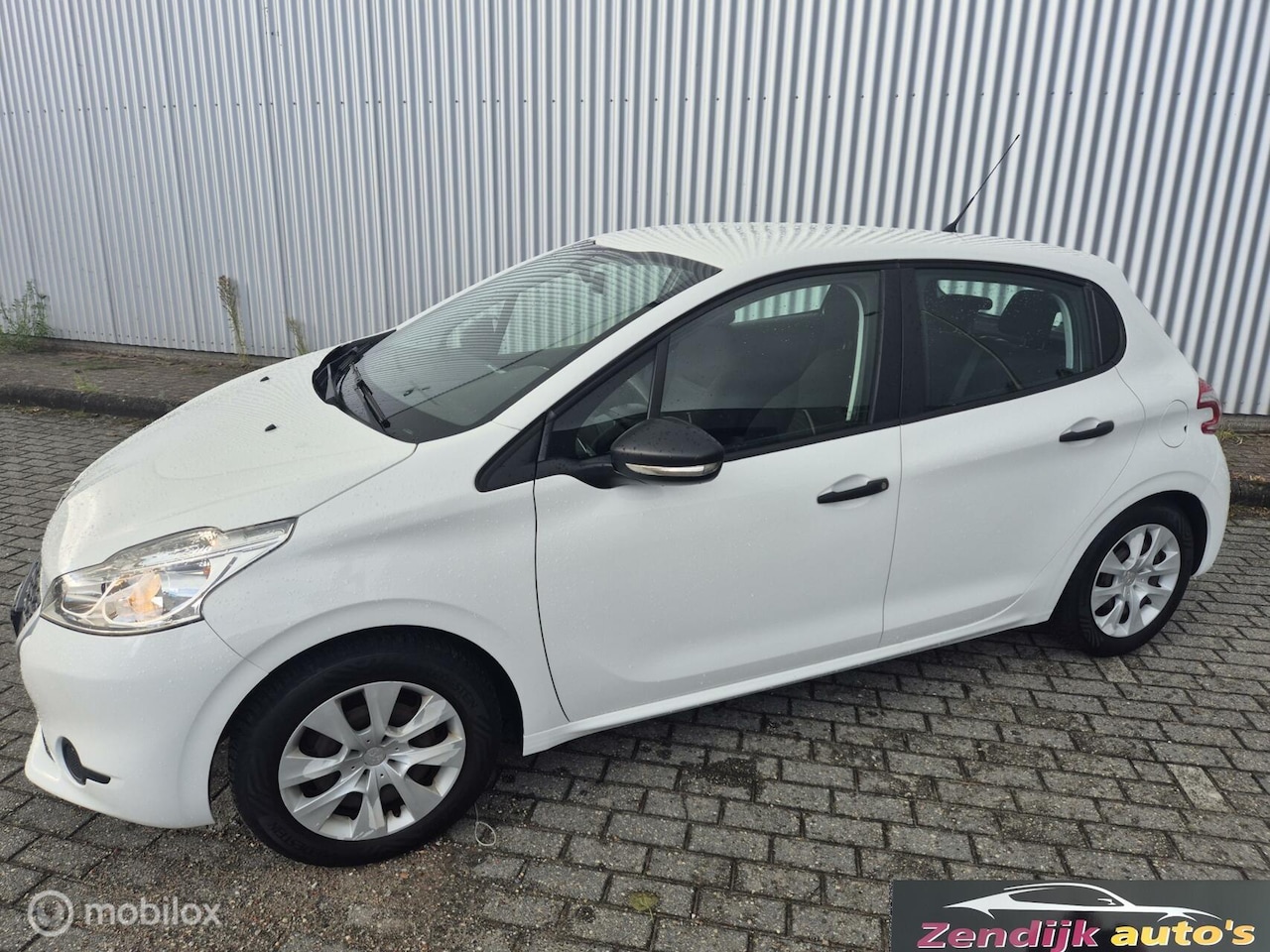 Peugeot 208 - 1.0 PureTech Access / 100590 KM - AutoWereld.nl