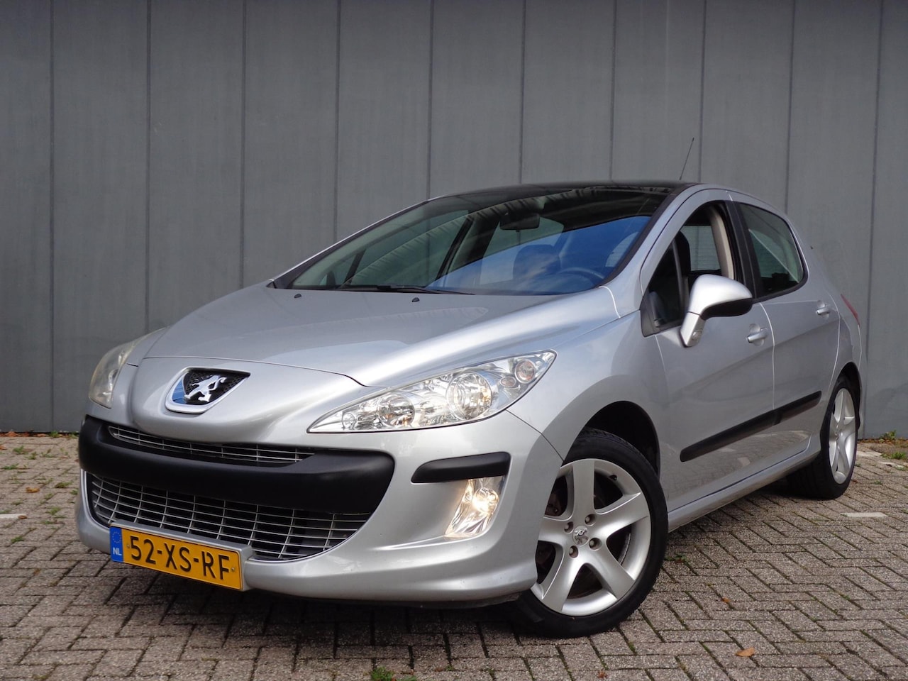 Peugeot 308 - 1.6 VTi XS Luxe&Mooie Peugeot,2 Eigenaren Gehad,Volledig Onderhoudsboekje. - AutoWereld.nl