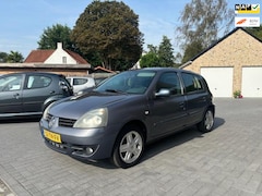 Renault Clio - 1.2-16V Campus Airco Jaar apk