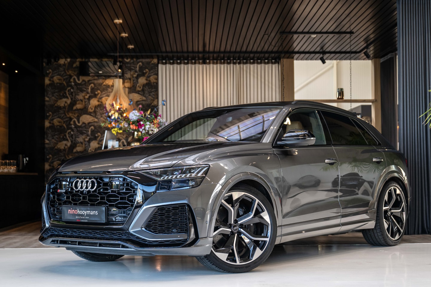 Audi RSQ8 - 4.0 TFSI quattro | B&O advanced | Capristo uitlaat | Panorama | Massage | Stad | Tour - AutoWereld.nl