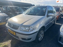 Volkswagen Polo - 1.4 Trendline incl apk