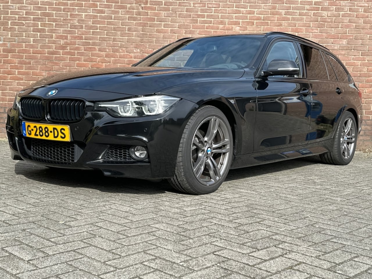 BMW 3-serie Touring - 318i M Sport High Executive | Harman Kardon | Pano dak | - AutoWereld.nl