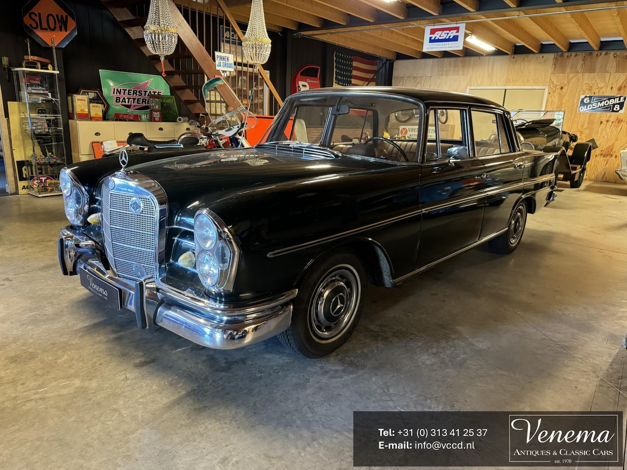 Mercedes-Benz 230 - W111 230S 230S W111 - AutoWereld.nl