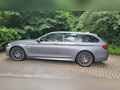 BMW 5-serie Touring - 535i High Executive