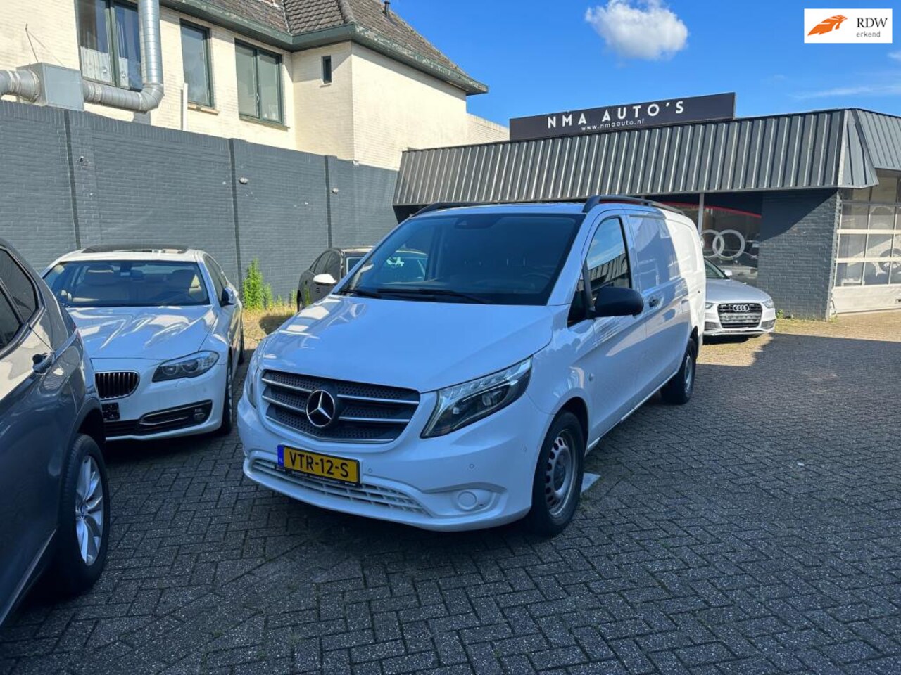 Mercedes-Benz Vito - 119 CDI Extra Lang AUT PARKEERSENSOR CAMERA TREKHAAK - AutoWereld.nl