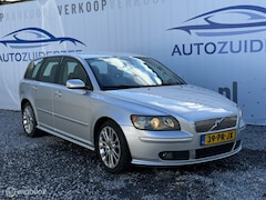 Volvo V50 - 2.4 140PK R-Design Nwe distributie/Airco/Cruise