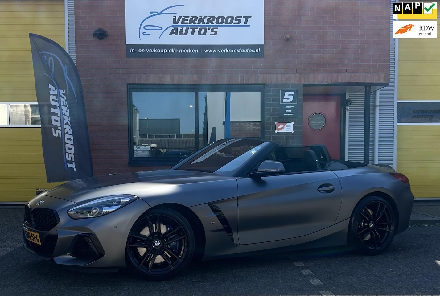 BMW Z4 Roadster - M40i High Executive camera. stoelverwarming. vol leder. stuurverwarming - AutoWereld.nl