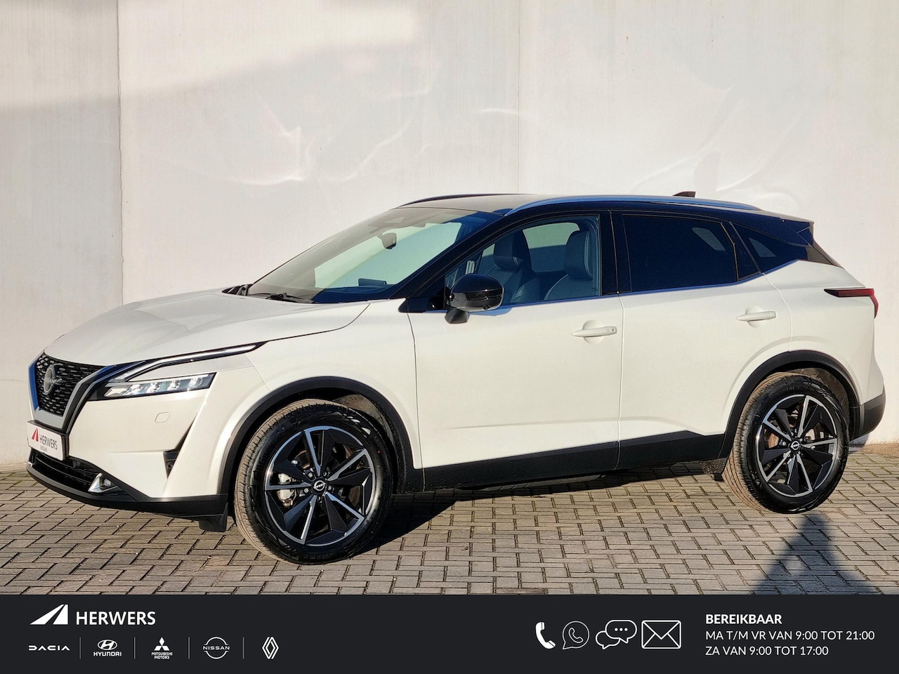 Nissan Qashqai - 1.3 MHEV Xtronic Tekna Plus Automaat / 1800KG Trekgewicht / Panoramadak / Cruise Control A - AutoWereld.nl