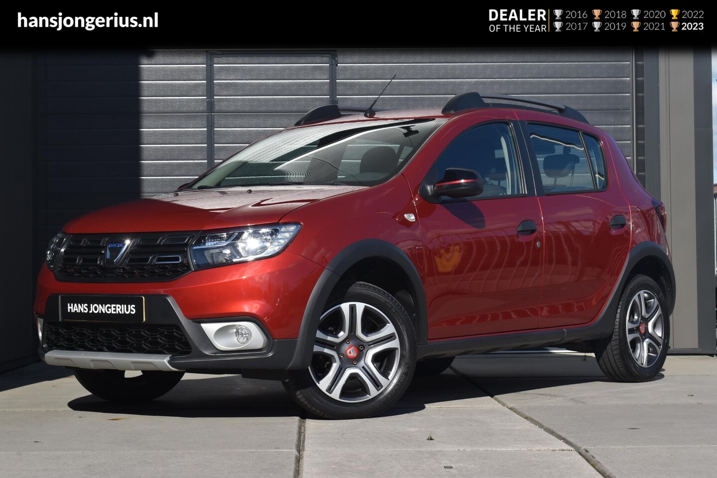 Dacia Sandero - TCe 90 Tech Road | NAVI | CRUISE CONTROL | CLIMATE CONTROL | PDC - AutoWereld.nl