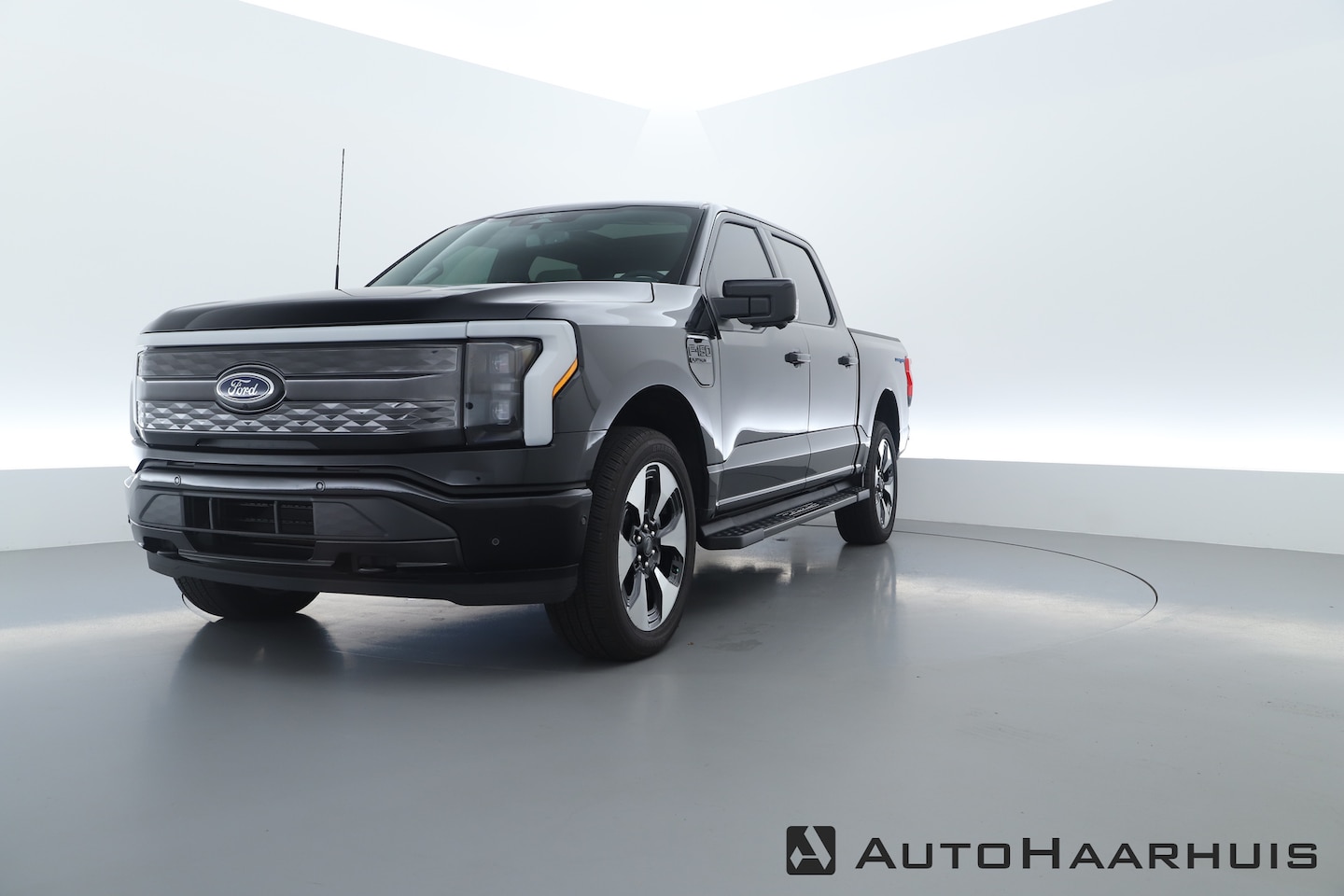 Ford F150 Lightning - USA Platinum Extended Range 131 kW | 5000 SEBA | | 589pk | Pano | 360 cam | B&O | Stoelven - AutoWereld.nl