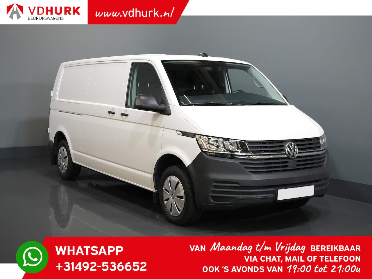 Volkswagen Transporter - T6.1 2.0 TDI 150 pk DSG Aut. L2 Standkachel/ Stoelverw./ Carplay/ Camera/ PDC/ Cruise/ Tre - AutoWereld.nl