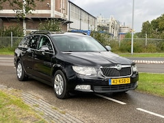 Skoda Superb Combi - 1.8 TSI Comfort Business Line | Trekhaak | Automatische Airco | APK 11-2025