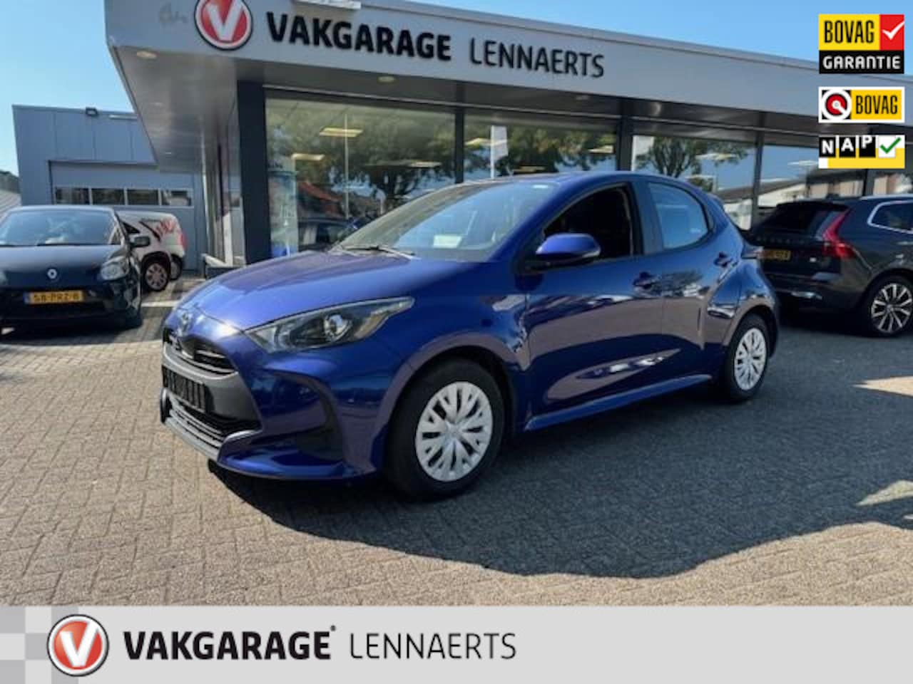 Toyota Yaris - 1.5 Hybrid Dynamic 5 drs automaat, Navi, Rijklaarprijs - AutoWereld.nl