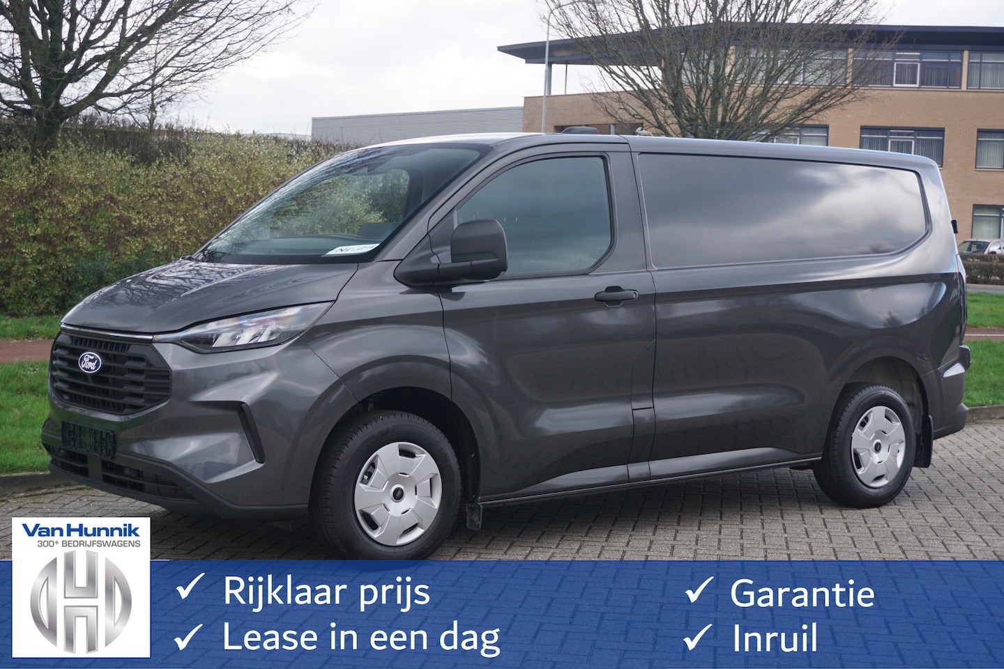 Ford Transit Custom - 320S 136PK Trend AUT MY2024 Navi, Camera, Adap. Cruise, Omvormer, Trekhaak!! NR. B703* - AutoWereld.nl