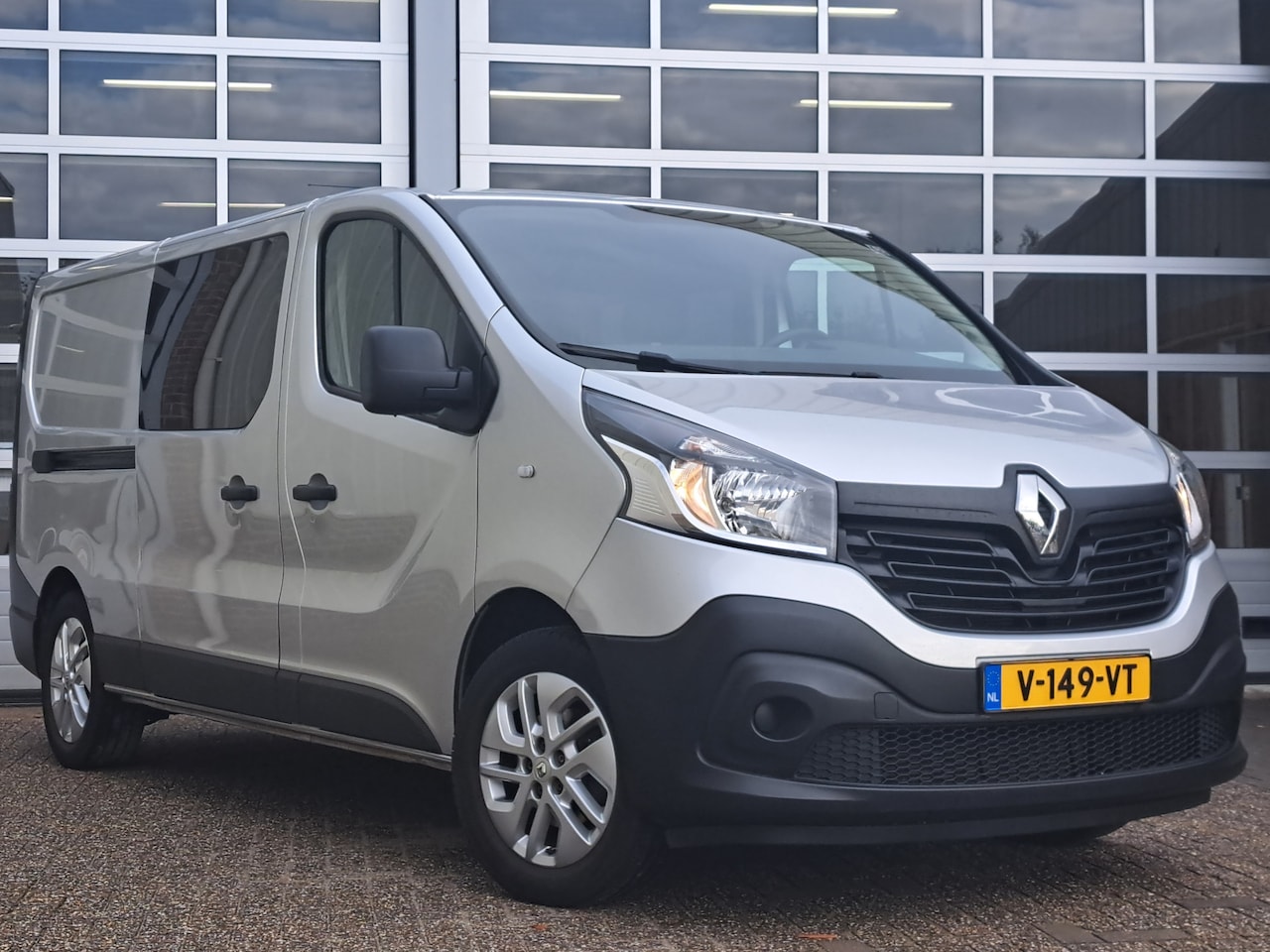 Renault Trafic - 1.6 dCi 146Pk DC | TREKHAAK | CRUISE | NAVI | - AutoWereld.nl