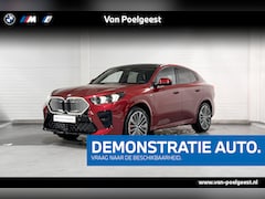 BMW iX2 - xDrive30 M-Sport Pro | Innovation Pack | Comfort Pack | Harman/Kardon | Schuif-/Kanteldak