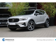 Volvo XC40 - 2.0 B4 Plus Dark | Trekhaak | Adaptive Cruise | BLIS | Camera | Stuur/stoelverwarming | Ke