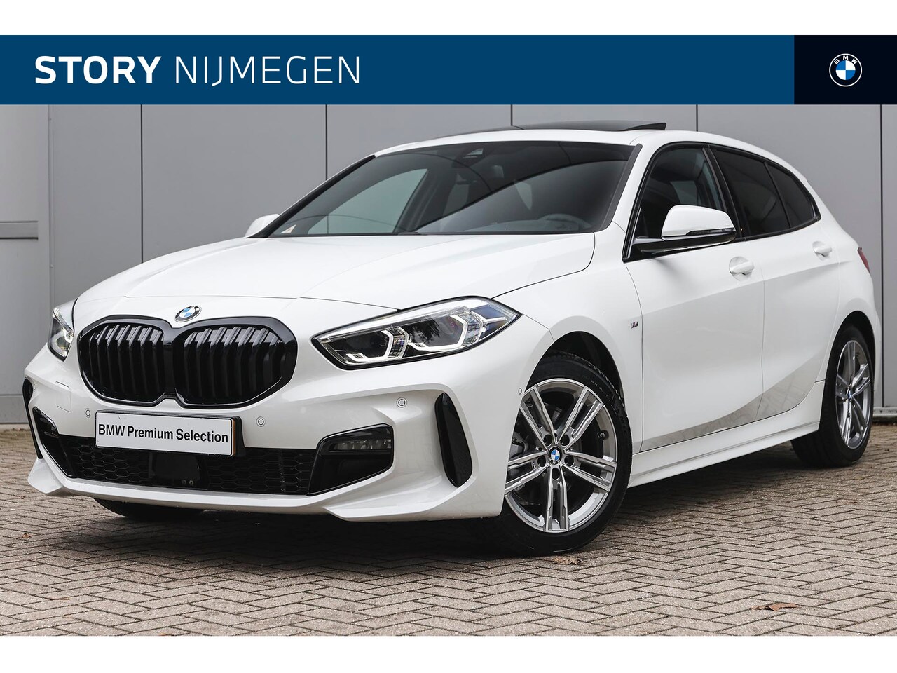 BMW 1-serie - 118i High Executive M Sport Automaat / Panoramadak / M Sport Steering / LED / Stoelverwarm - AutoWereld.nl