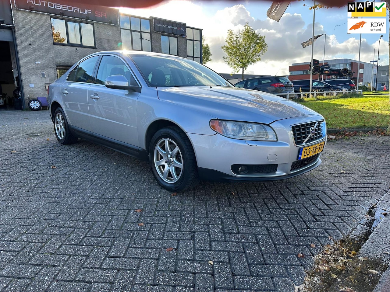 Volvo S80 - 2.4D Kinetic Nieuwe Distributieset! Stoelverwarming - AutoWereld.nl