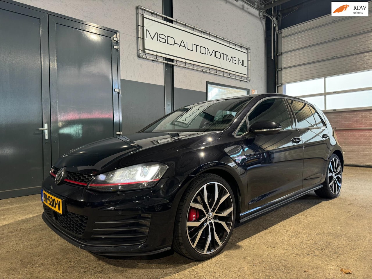 Volkswagen Golf - 2.0 TSI GTI Performance|230Pk|PANO|DYNAUDIO|CAMERA|NAP!! - AutoWereld.nl