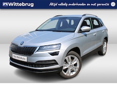 Skoda Karoq - 1.5 TSI 150pk ACT Style DSG Automaat Navigatie / Comfortstoelen / Voorruit verwarming /Par