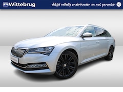 Skoda Superb Combi - 1.4 TSI iV Laurin & Klement DSG Automaat Panoramadak / LED / Leder / 19"LM Velgen / Naviga