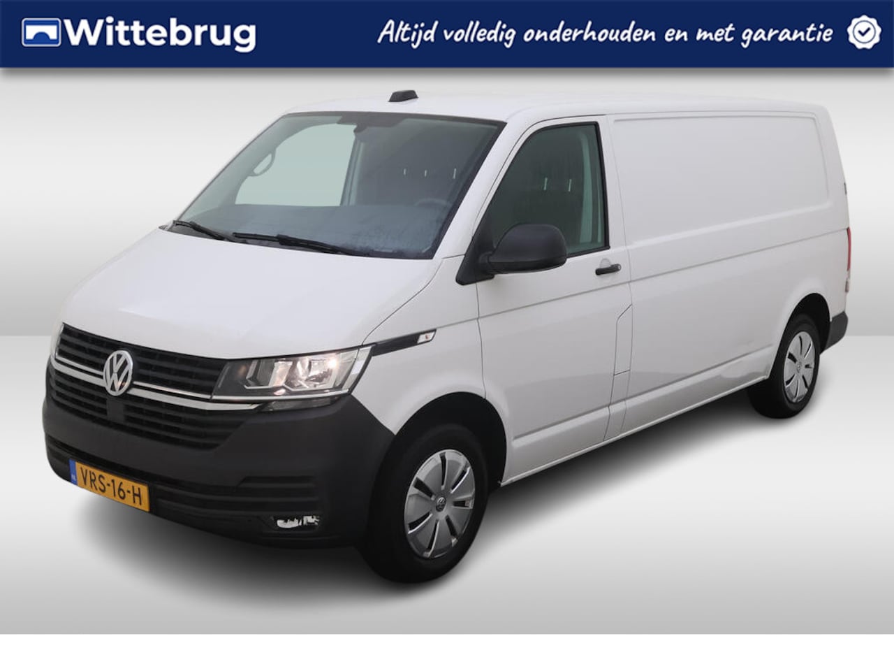 Volkswagen Transporter - 6.1 - 2.0 TDI L2H1 28 Eco Business 110 pk / Navi by App / PDC - AutoWereld.nl