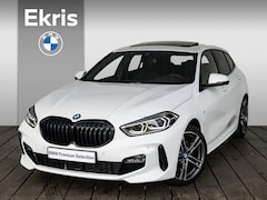 BMW 1-serie - 5-deurs 118i High Executive Model M Sport / M Sportonderstel / Sportstoelen voor / Glazen