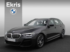 BMW 5-serie Touring - 520i High Executive M Sportpakket / Trekhaak / Achteruitrijcamera / DAB / 18''