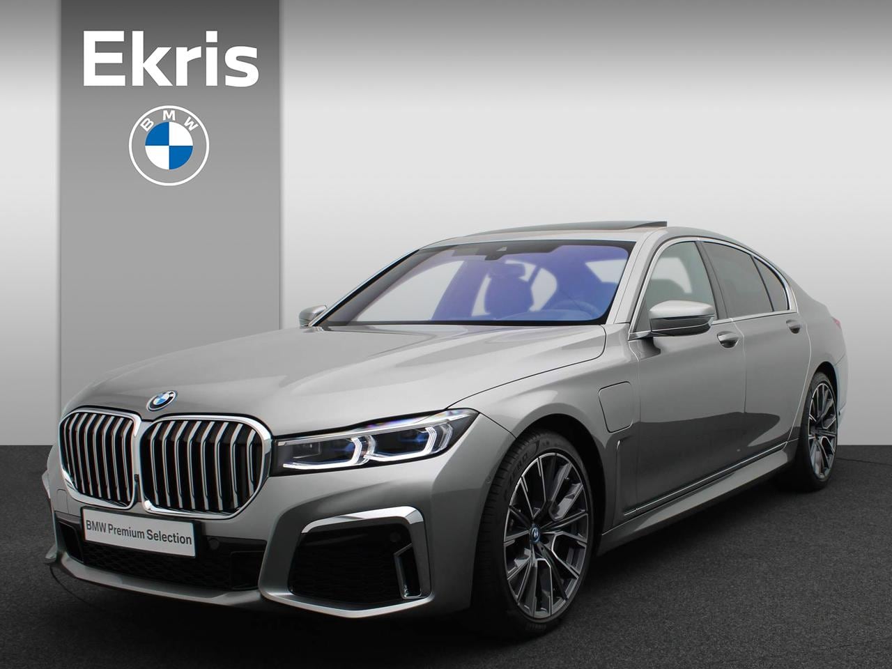 BMW 7-serie - Sedan 745e High Executive M Sportpakket / Schuifdak / Laserlight / Head-Up Display / 20'' - AutoWereld.nl