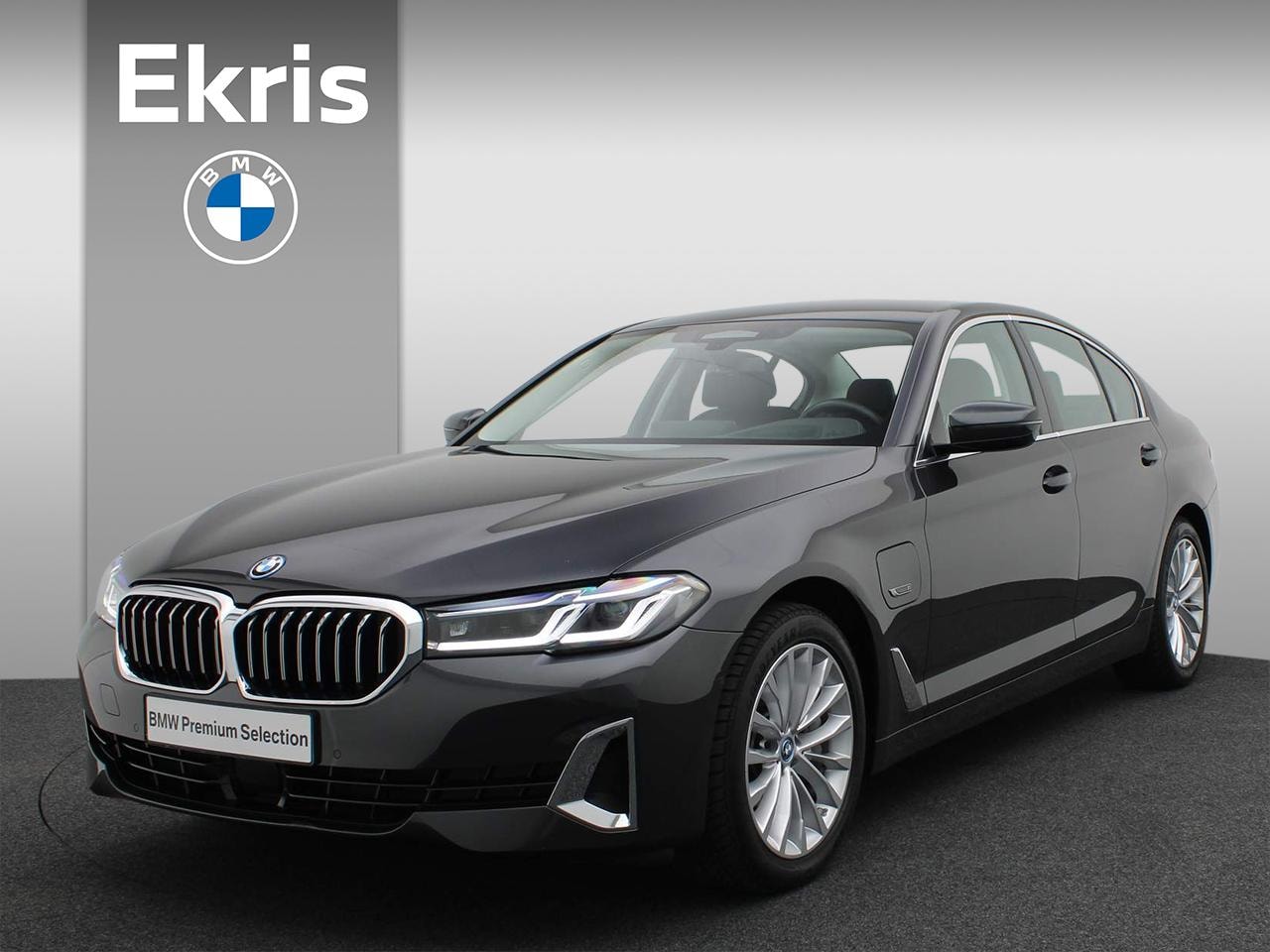 BMW 5-serie - Sedan 545e xDrive High Executive Luxury Line / Driving Assistant Professional / Head-Up Di - AutoWereld.nl