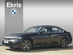 BMW 3-serie - Sedan 320e M Sport Comfort Acces / Elektrisch Verstelbare en Verwarmbare Stoelen / Ambianc