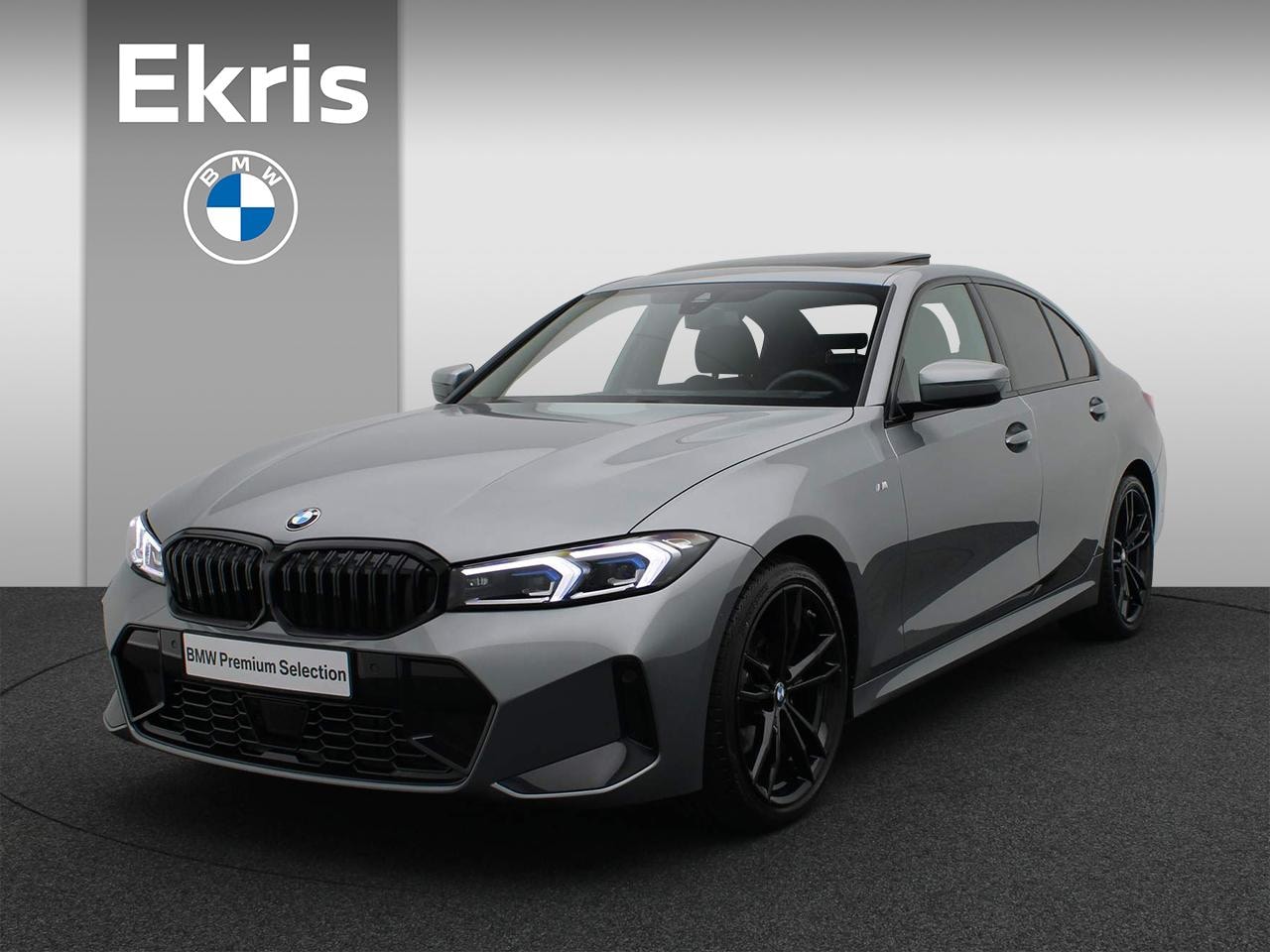 BMW 3-serie - Sedan 320i M Sportpakket / Schuifdak / Achteruitrijcamera / HIFI / 19" | Showroom Sale - AutoWereld.nl