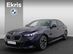 BMW 5-serie - Sedan 530e M Sportpakket Pro | Innovation Pack | Travel Pack / Panoramadak / Harman Kardon