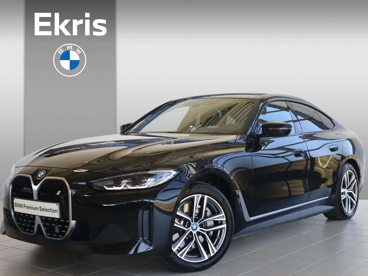 BMW i4 - eDrive40 M Hoogglans Shadow Line Getint glas / Stoel & Stuur verwarming | Showroom Sale - AutoWereld.nl