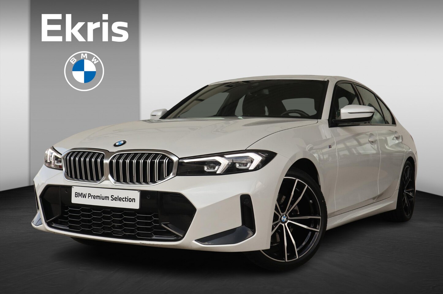 BMW 3-serie - Sedan 320i High Executive / M Sportpakket | Showroom Sale - AutoWereld.nl