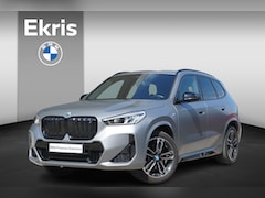 BMW iX1 - xDrive30 Launch Edition M Sportpakket / 19" LMV / Achteruitrijcamera / Stoelverwarming / H