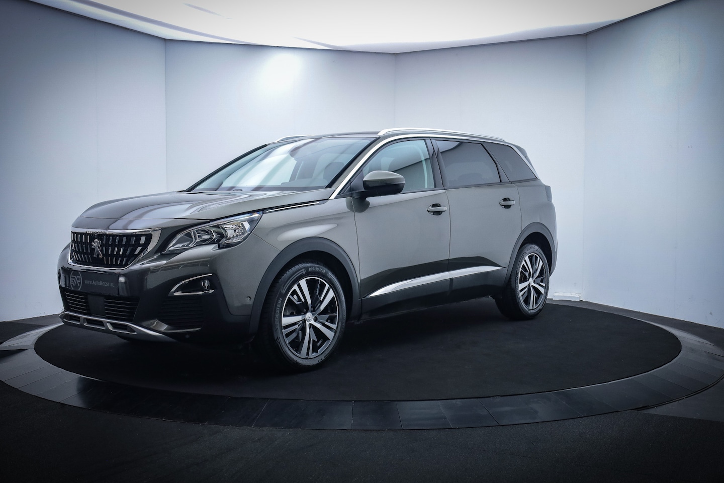 Peugeot 5008 - 1.2T Aut. 7Pers ALLURE Visio Park DIGIDASH/360 CAM/NAVI/CARPLAY/ADAPTIVE CRUISE/BLINDSPOT/ - AutoWereld.nl