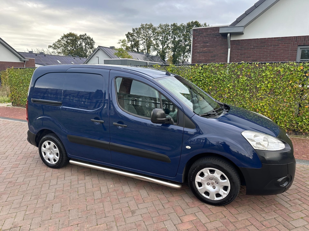 Peugeot Partner - 120 1.6 HDI L1 XR Profit Airco/Navi/Schuifdeur - AutoWereld.nl