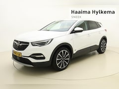 Opel Grandland X - 1.6 Turbo Hybrid4 Innovation Automaat 300pk Navigatie | Climate Control | Verwarmbare Voor