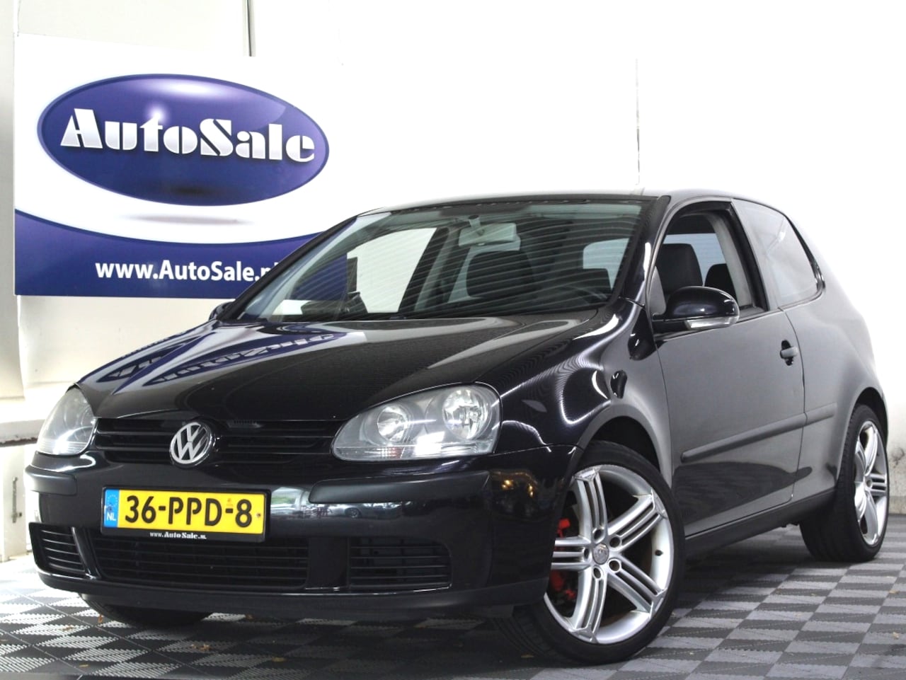 Volkswagen Golf - 1.4 Sportline *TEKST!* BLUETH CLIMA LMV '03 - AutoWereld.nl