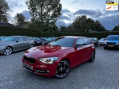 BMW 1-serie - 116i Business|Nwe Ketting + Klepseals|Groot Navi|Xenon|18 inch|Nette staat