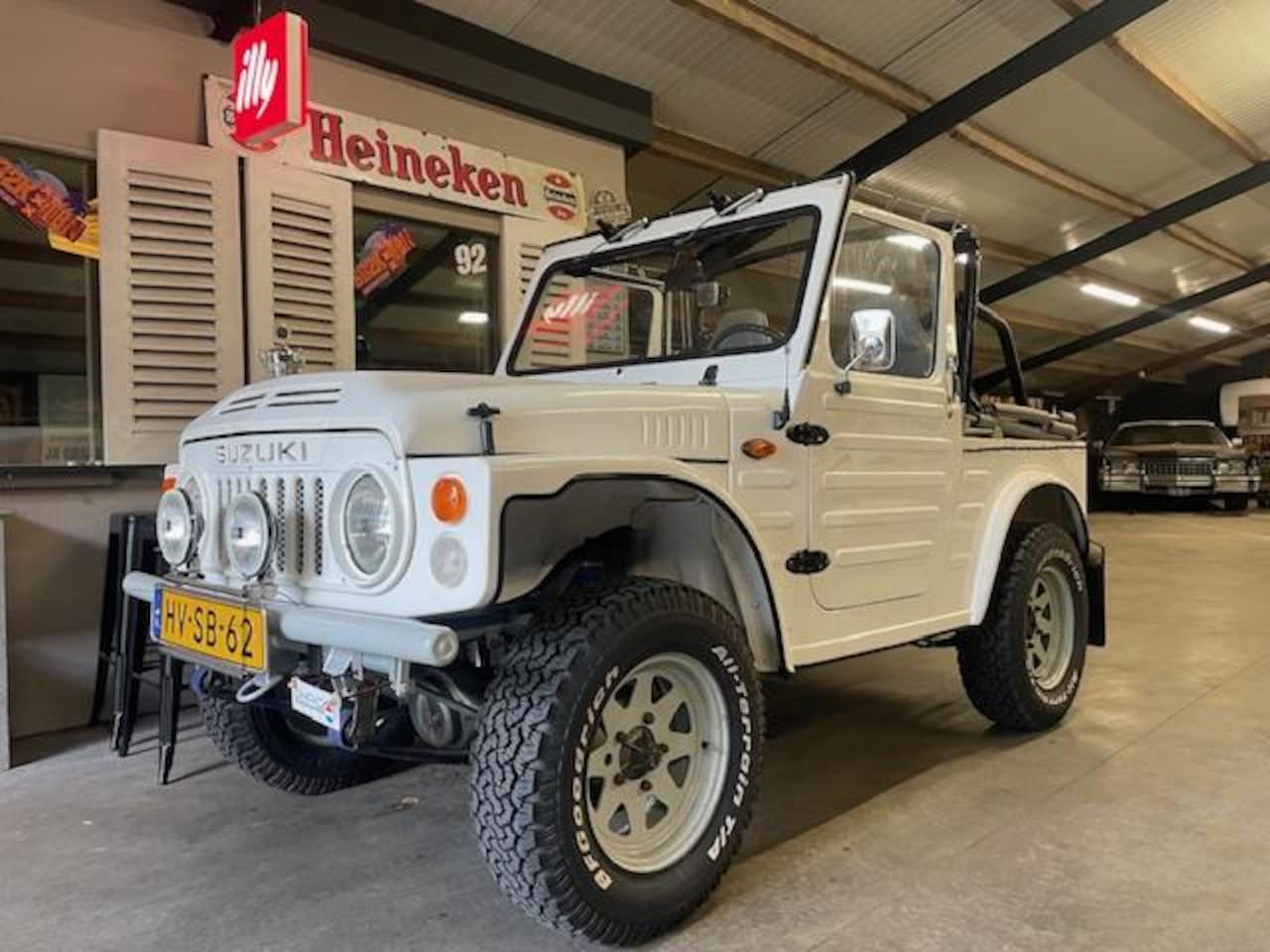 Suzuki LJ/SJ - LJ 80 Q Body off restauratie met achterbank - AutoWereld.nl