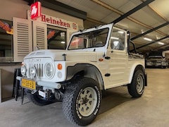 Suzuki LJ/SJ - LJ 80 Q Body off restauratie met achterbank