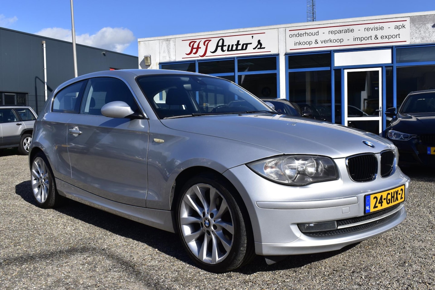 BMW 1-serie - 118i Business Line youngtimer - AutoWereld.nl