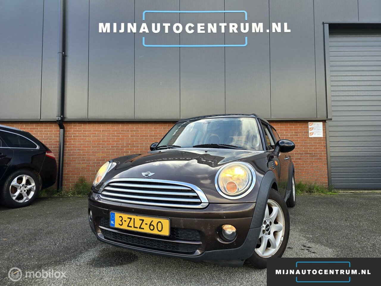 MINI Clubman - 1.6 Cooper D / AIRCO / PANO / CRUIS CONTROL - AutoWereld.nl