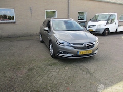 Opel Astra Sports Tourer - SPORTS TOURER+ 1.6 CDTI Inovation REST BPM 700 EURO